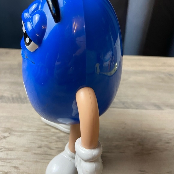 Mars M&M Blue Candy Plastic Figure Bendy Bendable Arms/Legs - Picture 5 of 7